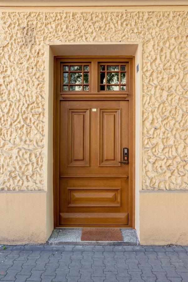 Apartment Dwernickiego Cracow By Renters *
